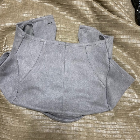 Small cropped blazer - Picture 3 of 3